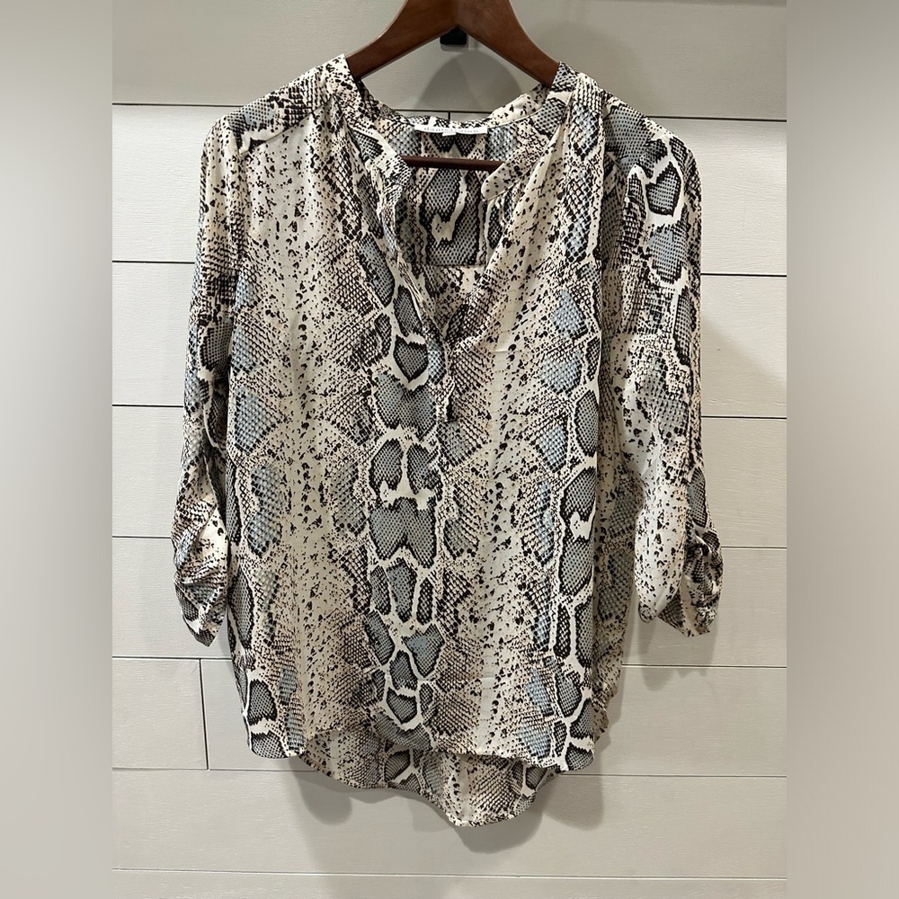 Daniel Rainn Snakeskin Print Women's Top- size Medium